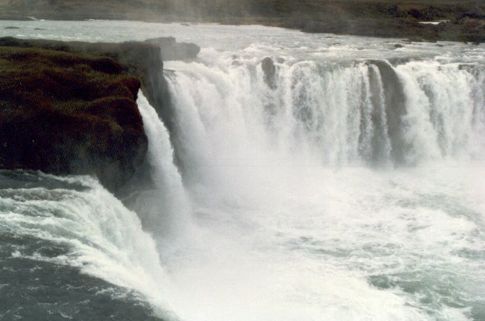 ../Images/123Gothafoss.jpg