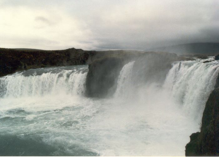 ../Images/128Gothafoss.jpg