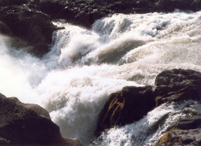 ../Images/144Gothafoss.jpg