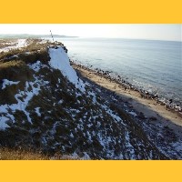 Es ist sonnig, kalt und windstill. Wie hat es hier noch vor ein paar Tagen ausgesehen (Bild 27 obere Reihe rechts auf der Seite5)? Nun ist alles wieder friedlich...